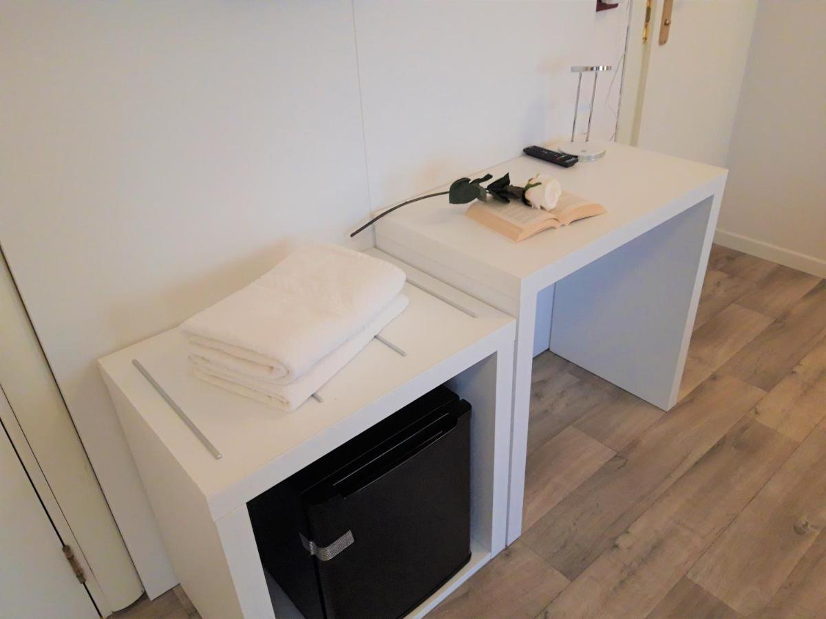 Hotel Trevi ลิโดดิเยโซโล ภายนอก รูปภาพ